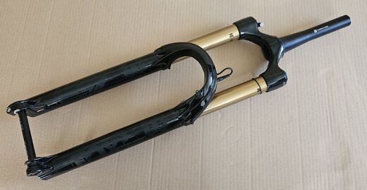 FOX 38 Factory LivValve Kashima 170 mm Boost