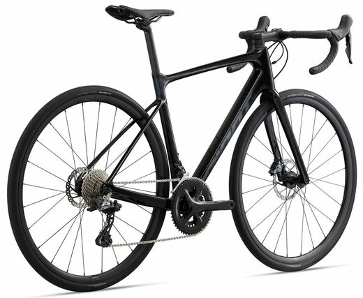 Giant 22 Defy Advanced 1 2 CarbonStarryNight.jpg