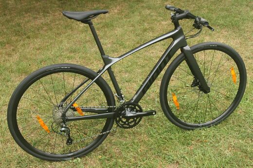 Giant 22 FastRoad Advanced 2 3.JPG