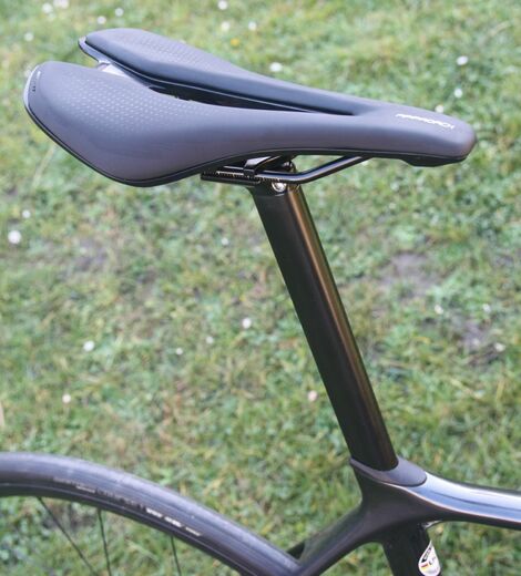 Giant 22 TCR Advanced 1 Disc Black 9.JPG