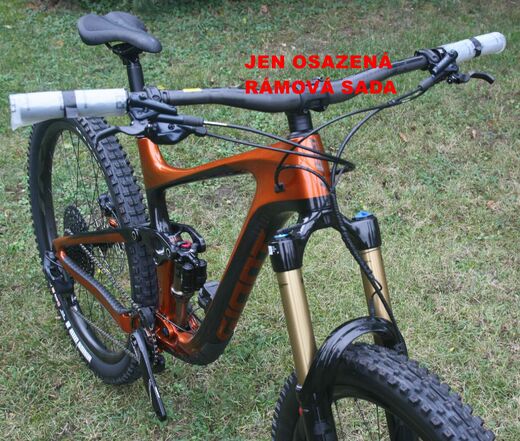 Giant 23 Reign Advanced Pro 29 1 7 FF.jpg