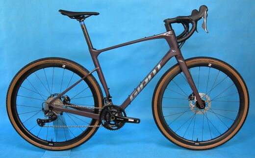 Giant Revolt Advanced 0 CharcoalPlum M23 1.JPG