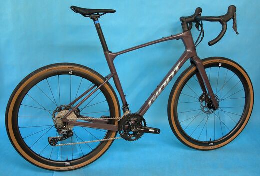 Giant Revolt Advanced 0 CharcoalPlum M23 3.JPG