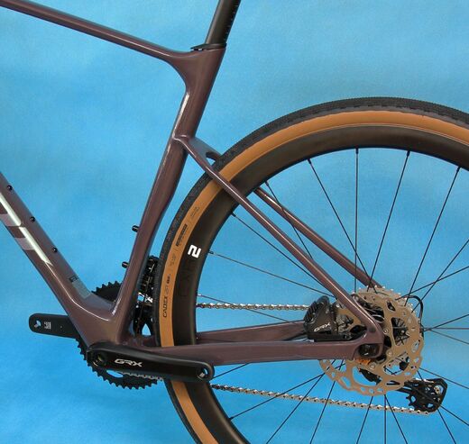 Giant Revolt Advanced 0 CharcoalPlum M23 5.JPG