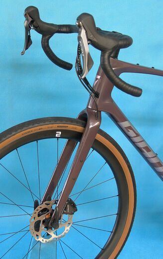 Giant Revolt Advanced 0 CharcoalPlum M23 8.JPG