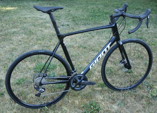 Giant TCR Advanced 1 Disc BlackWhite 3.JPG