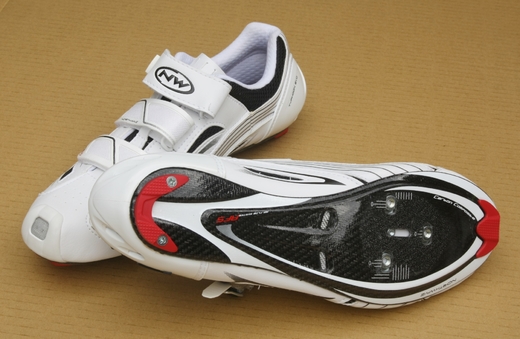Northwave Typhoon EVO SBS white 2.JPG