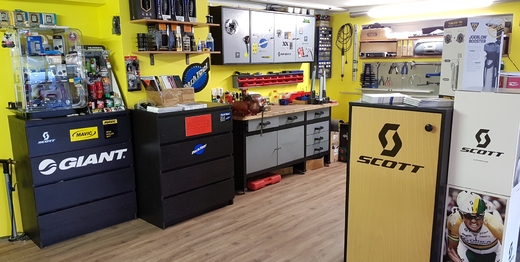 PS_7ART shop3.jpg