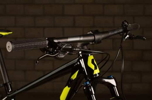 Scott 18 Scale 950 23.jpg