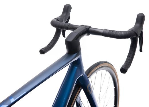 Scott 20 Addict RC 30 blue 03.jpg