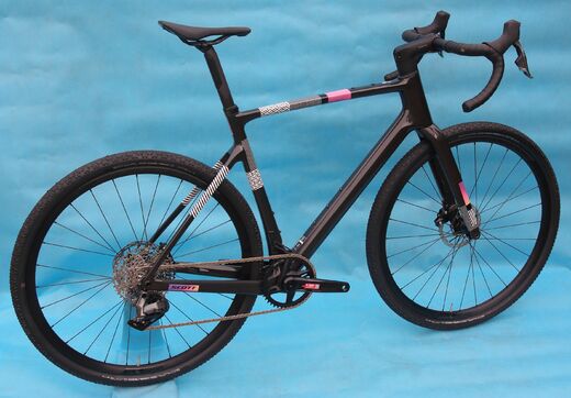 Scott 25 Addict Gravel 30 AXS 3.JPG