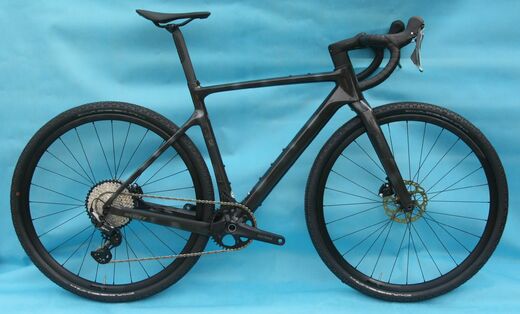 Scott 25 Addict Gravel 40 Python Black 1.JPG