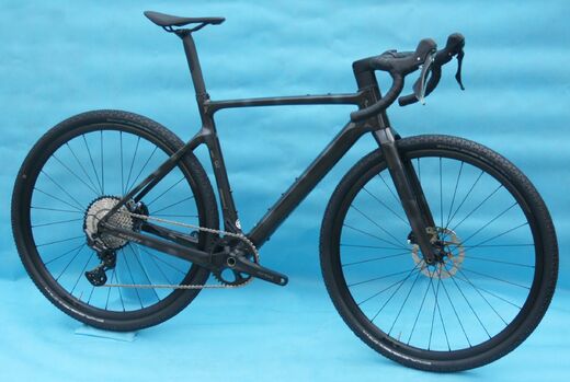 Scott 25 Addict Gravel 40 Python Black 2.JPG
