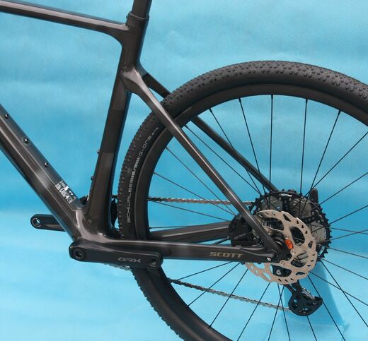Scott 25 Addict Gravel 40 Python Black 5.JPG