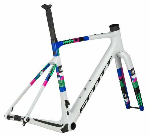 Scott 25 Addict Gravel RC HMX FF 423255 3.jpg