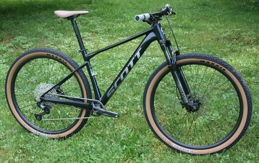 Scott 25 Scale 965 Blue 2.JPG