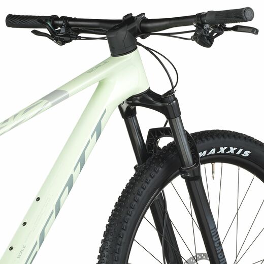 Scott 26 Scale 920 AmbrosiaGreen 6.jpg