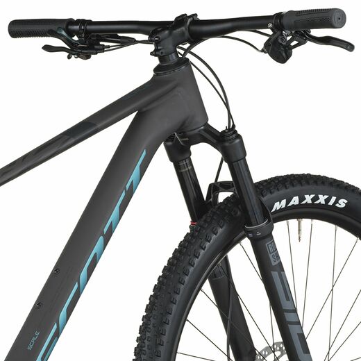 Scott 26 Scale 925 CarbonBlack 6.jpg