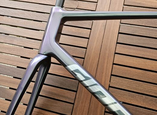 TCR 25 Advanced Pro FF BlueDragonfly 3.jpg