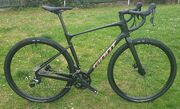 Giant 22 Revolt Advanced 3 Black 01.jpg